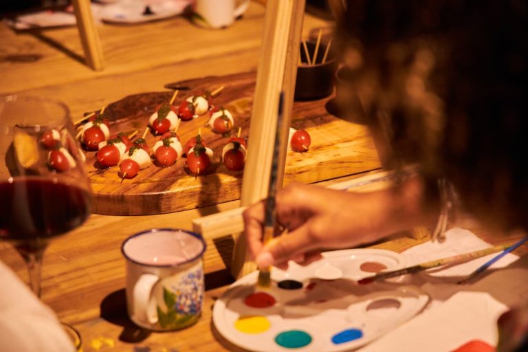 Sip & Paint